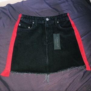 LF COLIN BLACK AND RED STIPED DEMIN SKIRT